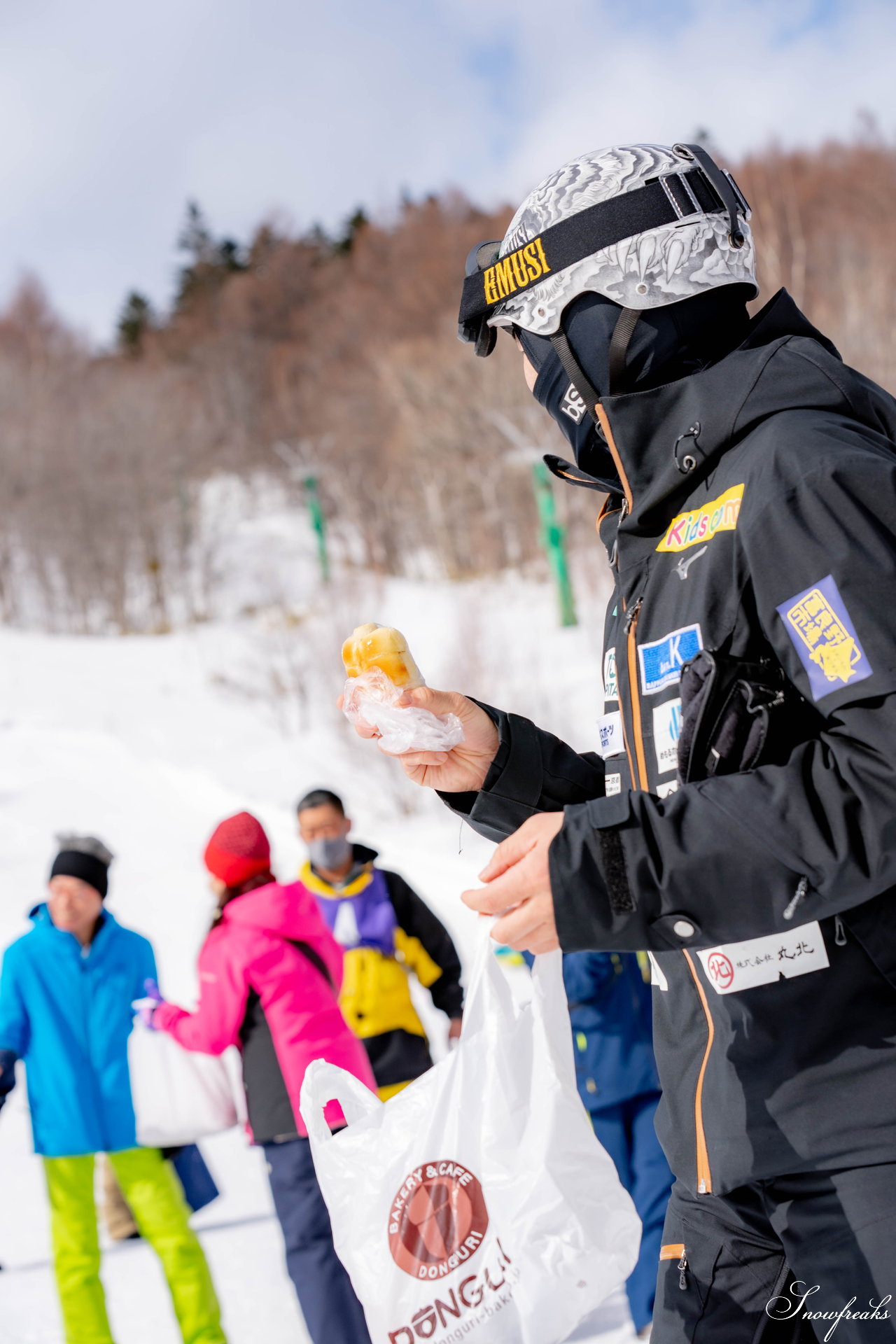 井山敬介さん＆清水宏保さんと一緒に雪遊び♪新しいカタチの子育てネットワークコミュニティ『Kids com』イベント、親子で楽しい［スノースポーツフェスティバル］in サッポロテイネ